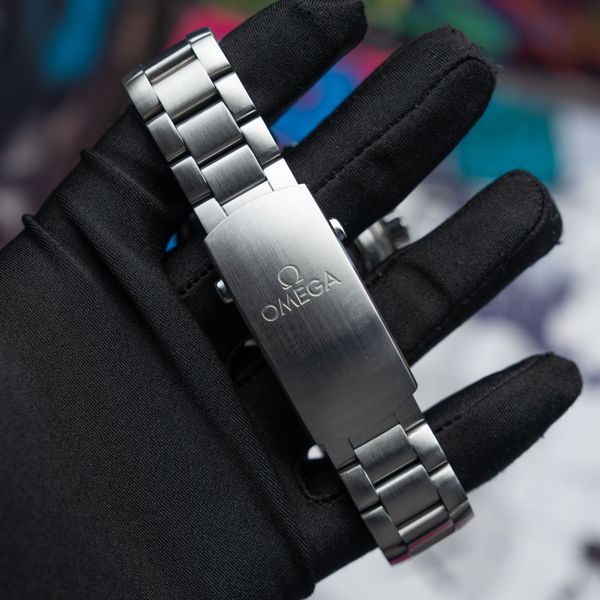 Omega Planet Ocean 215.30.44.21.01.001